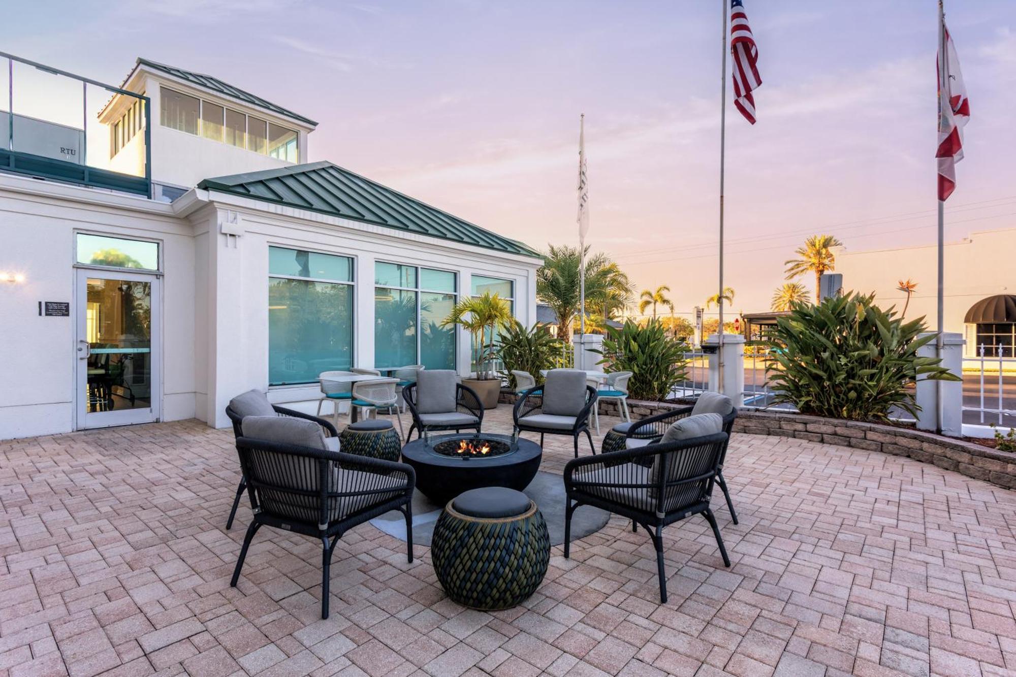 Hilton Garden Inn Tampa Northwest/Олдсмар Екстер'єр фото