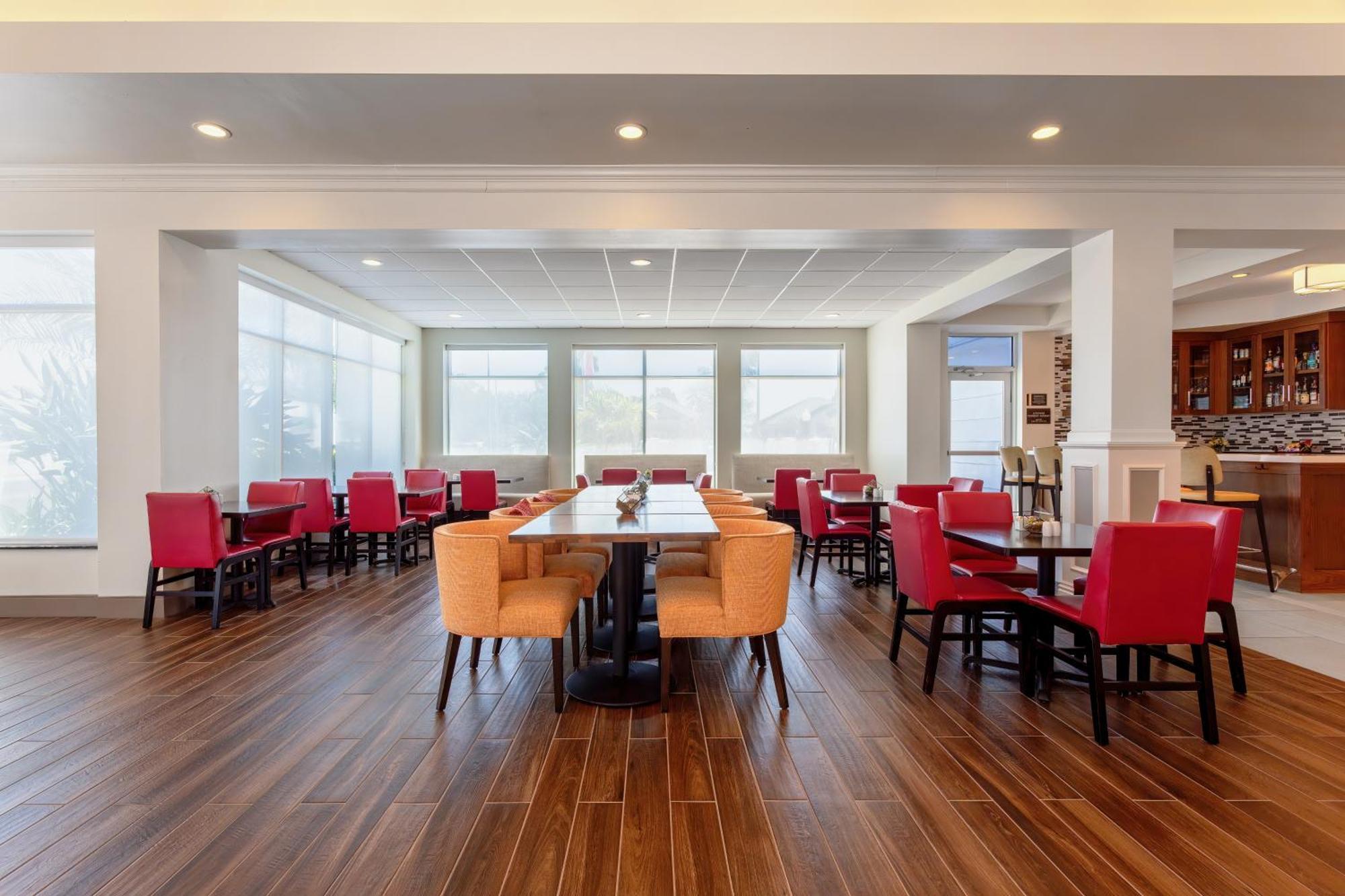 Hilton Garden Inn Tampa Northwest/Олдсмар Екстер'єр фото